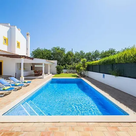 Villa Cordyline